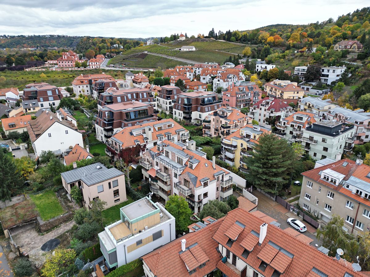 Pronájem bytu 2+kk 82 m²